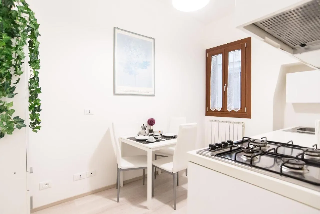 Apartamento Lovely In San Marco Venecia Italia